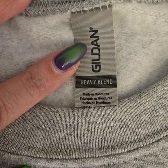 Merry Christmas Graphic Sweatshirt Unisex Gildan Heavy Blend Holiday size L - Picture 8 of 10